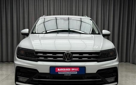 Volkswagen Tiguan II, 2020 год, 3 899 000 рублей, 2 фотография