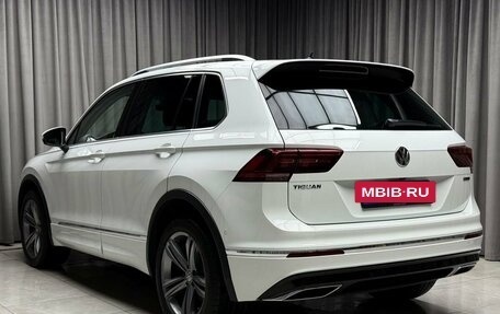Volkswagen Tiguan II, 2020 год, 3 899 000 рублей, 4 фотография