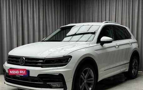 Volkswagen Tiguan II, 2020 год, 3 899 000 рублей, 3 фотография