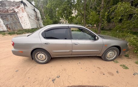 Nissan Maxima VIII, 2000 год, 280 000 рублей, 2 фотография