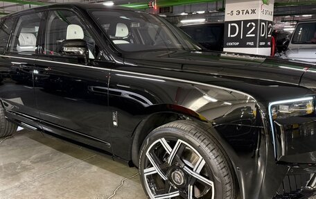 Rolls-Royce Cullinan, 2026 год, 72 960 000 рублей, 2 фотография