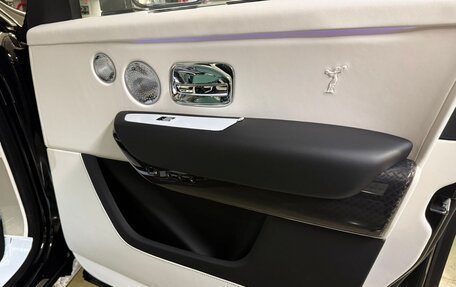 Rolls-Royce Cullinan, 2026 год, 72 960 000 рублей, 31 фотография