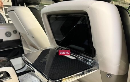 Rolls-Royce Cullinan, 2026 год, 72 960 000 рублей, 39 фотография