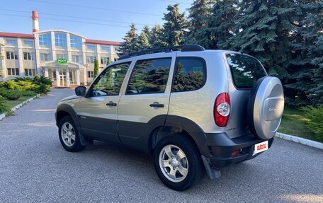 Chevrolet Niva I рестайлинг, 2018 год, 675 000 рублей, 14 фотография