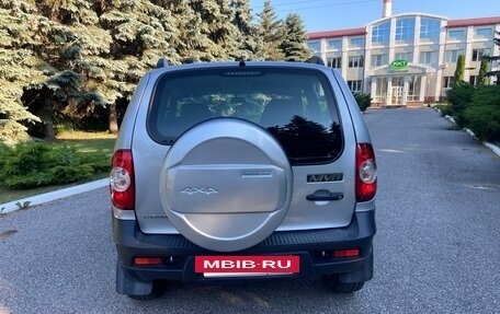 Chevrolet Niva I рестайлинг, 2018 год, 675 000 рублей, 22 фотография