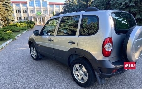 Chevrolet Niva I рестайлинг, 2018 год, 675 000 рублей, 23 фотография
