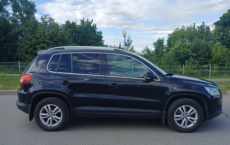 Volkswagen Tiguan I, 2011 год, 950 000 рублей, 3 фотография