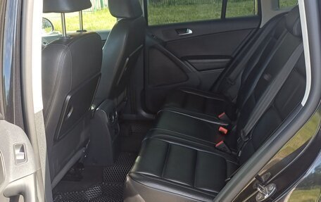 Volkswagen Tiguan I, 2011 год, 950 000 рублей, 15 фотография