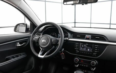KIA Rio IV, 2020 год, 1 589 000 рублей, 7 фотография
