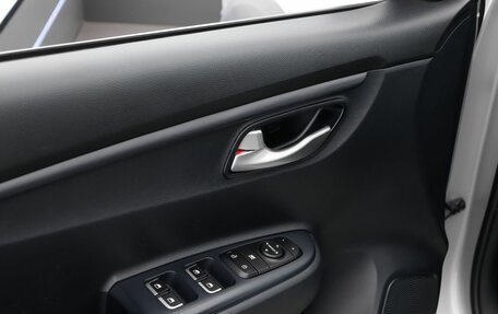 KIA Rio IV, 2020 год, 1 589 000 рублей, 17 фотография
