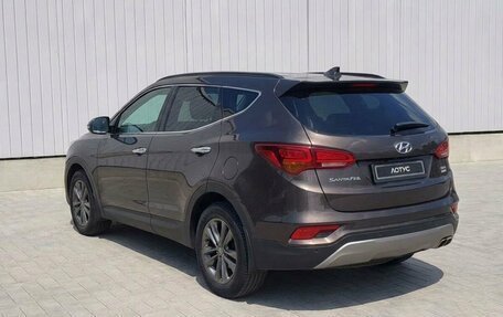 Hyundai Santa Fe III рестайлинг, 2017 год, 2 495 000 рублей, 5 фотография
