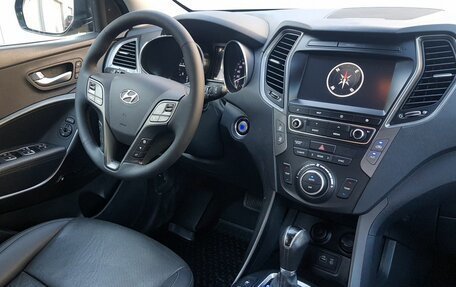 Hyundai Santa Fe III рестайлинг, 2017 год, 2 495 000 рублей, 8 фотография