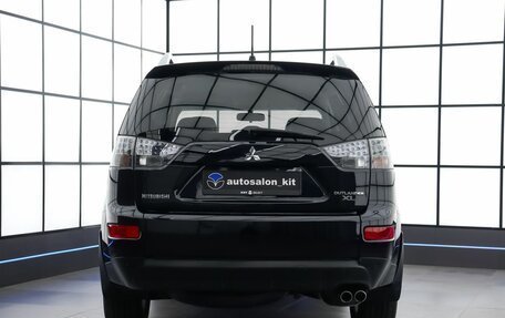 Mitsubishi Outlander III рестайлинг 3, 2007 год, 1 300 000 рублей, 5 фотография