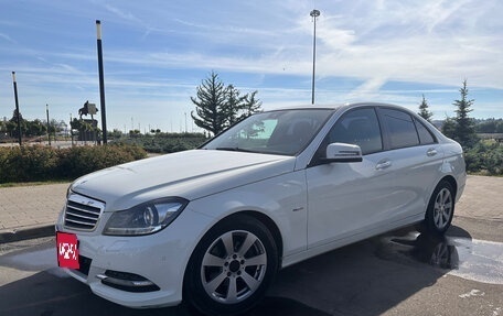Mercedes-Benz C-Класс, 2011 год, 1 400 000 рублей, 1 фотография