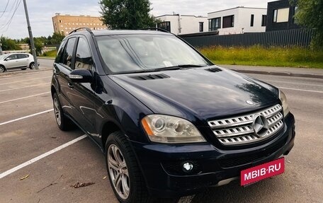 Mercedes-Benz M-Класс, 2005 год, 800 000 рублей, 1 фотография