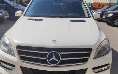 Mercedes-Benz M-Класс, 2012 год, 2 400 000 рублей, 1 фотография