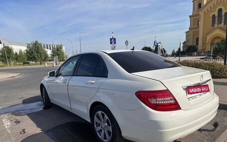 Mercedes-Benz C-Класс, 2011 год, 1 400 000 рублей, 2 фотография