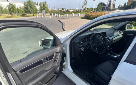Mercedes-Benz C-Класс, 2011 год, 1 400 000 рублей, 11 фотография