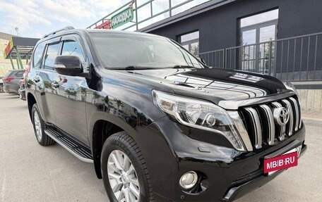 Toyota Land Cruiser Prado 150 рестайлинг 2, 2015 год, 3 400 000 рублей, 24 фотография