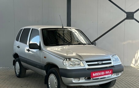 Chevrolet Niva I рестайлинг, 2008 год, 430 000 рублей, 2 фотография