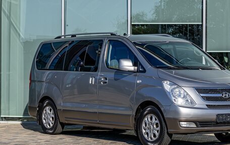 Hyundai H-1 II рестайлинг, 2011 год, 1 395 000 рублей, 7 фотография
