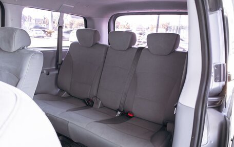 Hyundai H-1 II рестайлинг, 2011 год, 1 395 000 рублей, 17 фотография