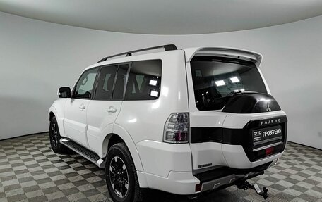 Mitsubishi Pajero IV, 2015 год, 2 570 000 рублей, 7 фотография