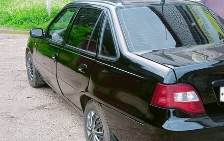 Daewoo Nexia I рестайлинг, 2011 год, 300 000 рублей, 5 фотография
