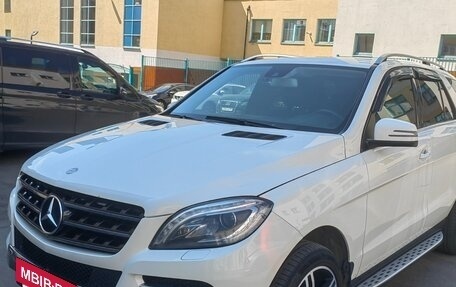 Mercedes-Benz M-Класс, 2012 год, 2 400 000 рублей, 5 фотография