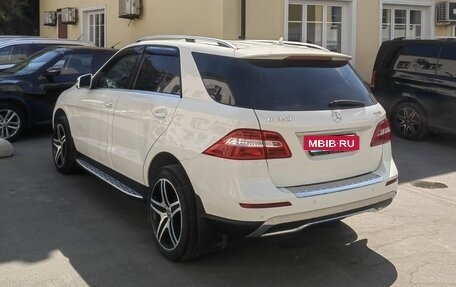 Mercedes-Benz M-Класс, 2012 год, 2 400 000 рублей, 8 фотография