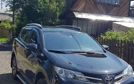 Toyota RAV4, 2014 год, 2 200 000 рублей, 4 фотография