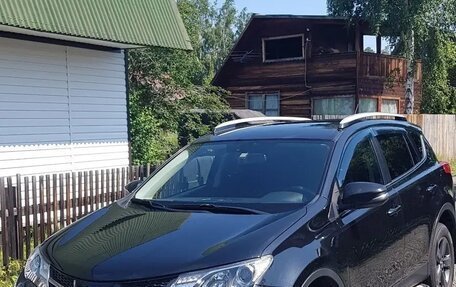 Toyota RAV4, 2014 год, 2 200 000 рублей, 2 фотография
