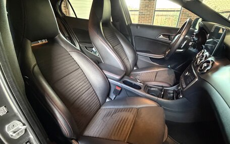 Mercedes-Benz GLA, 2017 год, 2 700 000 рублей, 16 фотография