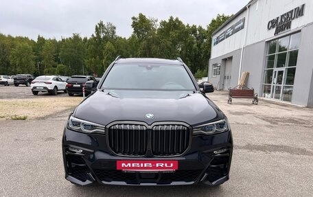 BMW X7, 2021 год, 9 760 000 рублей, 2 фотография