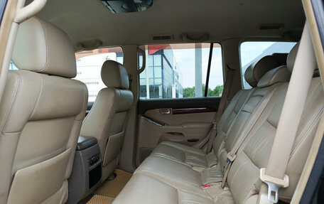 Toyota Land Cruiser Prado 120 рестайлинг, 2004 год, 1 650 000 рублей, 16 фотография