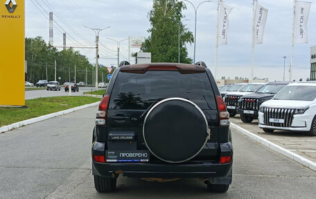 Toyota Land Cruiser Prado 120 рестайлинг, 2004 год, 1 650 000 рублей, 10 фотография