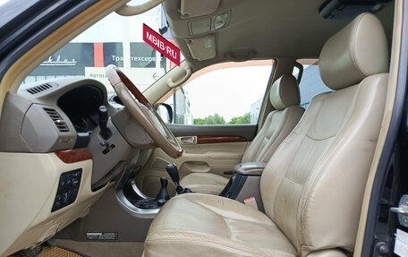 Toyota Land Cruiser Prado 120 рестайлинг, 2004 год, 1 650 000 рублей, 20 фотография