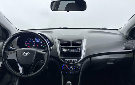 Hyundai Solaris II рестайлинг, 2011 год, 775 000 рублей, 10 фотография