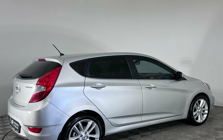 Hyundai Solaris II рестайлинг, 2011 год, 775 000 рублей, 5 фотография