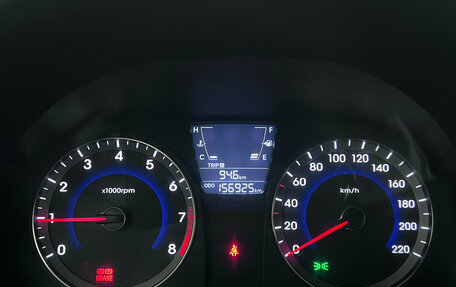 Hyundai Solaris II рестайлинг, 2011 год, 775 000 рублей, 14 фотография