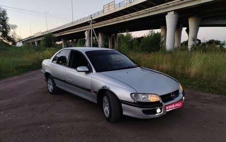 Opel Omega B, 1995 год, 135 000 рублей, 1 фотография