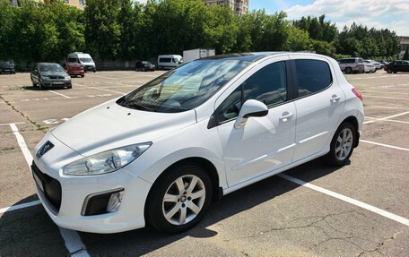 Peugeot 308 II, 2012 год, 485 000 рублей, 2 фотография