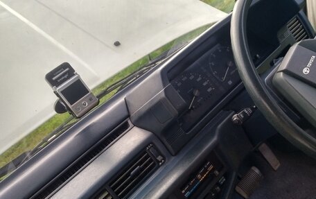 Toyota Vista, 1983 год, 310 000 рублей, 21 фотография