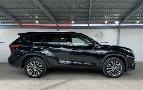 Toyota Highlander, 2026 год, 5 299 000 рублей, 6 фотография