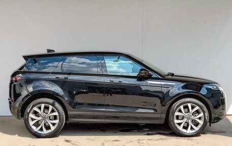 Land Rover Range Rover Evoque II, 2022 год, 4 650 000 рублей, 4 фотография
