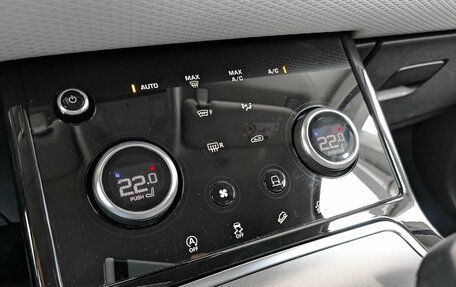Land Rover Range Rover Evoque II, 2022 год, 4 650 000 рублей, 21 фотография