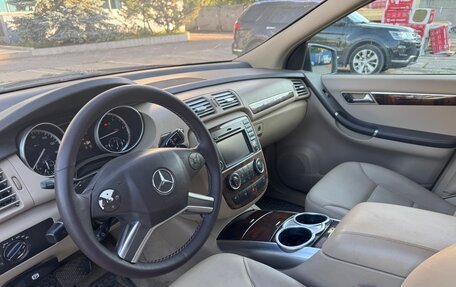 Mercedes-Benz R-Класс, 2011 год, 1 250 000 рублей, 19 фотография