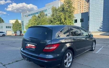Mercedes-Benz R-Класс, 2011 год, 1 250 000 рублей, 23 фотография