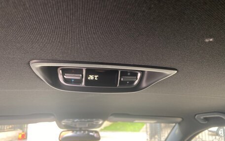 Mercedes-Benz V-Класс, 2016 год, 4 280 000 рублей, 17 фотография