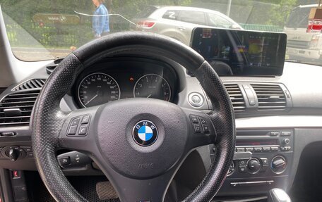 BMW 1 серия, 2010 год, 950 000 рублей, 9 фотография